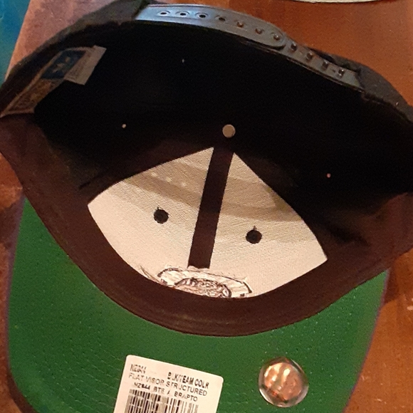 Toronto Raptors snap back hat - Picture 2 of 2